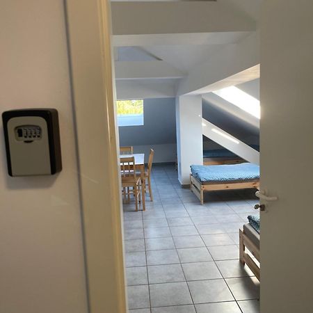Kavkaz Restaurant & Hotel Lohmar Dış mekan fotoğraf