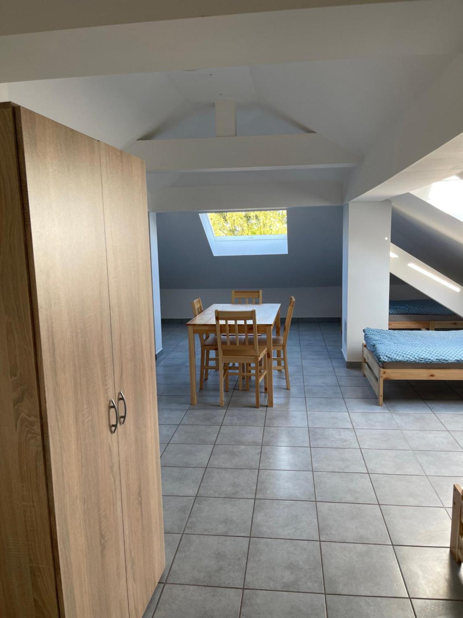 Kavkaz Restaurant & Hotel Lohmar Dış mekan fotoğraf